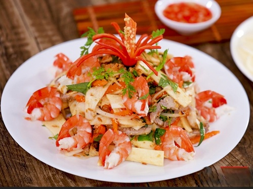 GỎI CỦ HỦ DỪA TÔM THỊT (Phần)